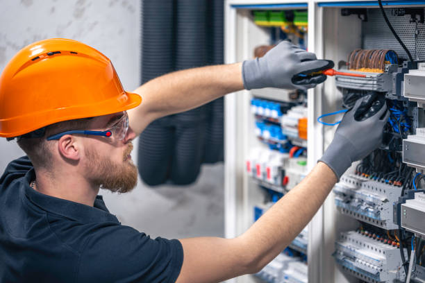 Best Local Electrician Companies  in Vilonia, AR